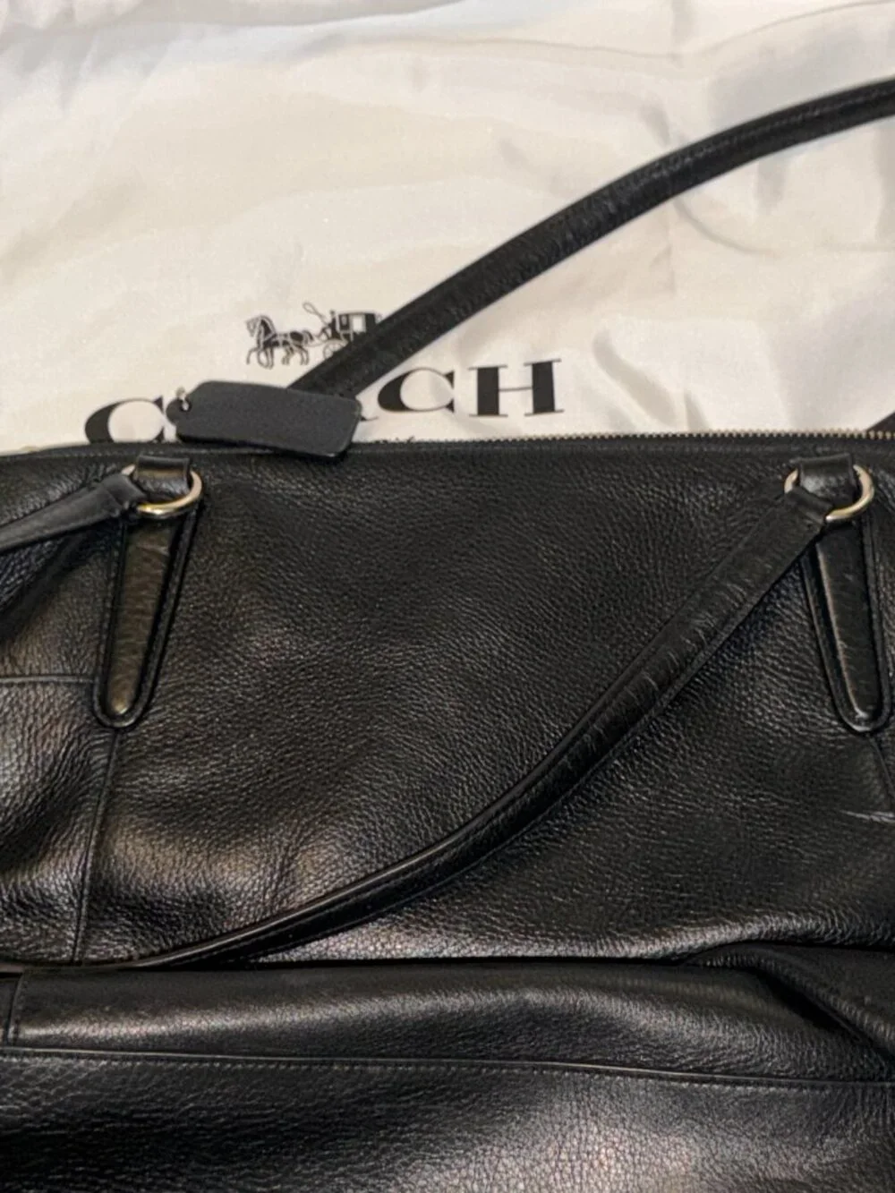 Coach Women's handbag Black Leather